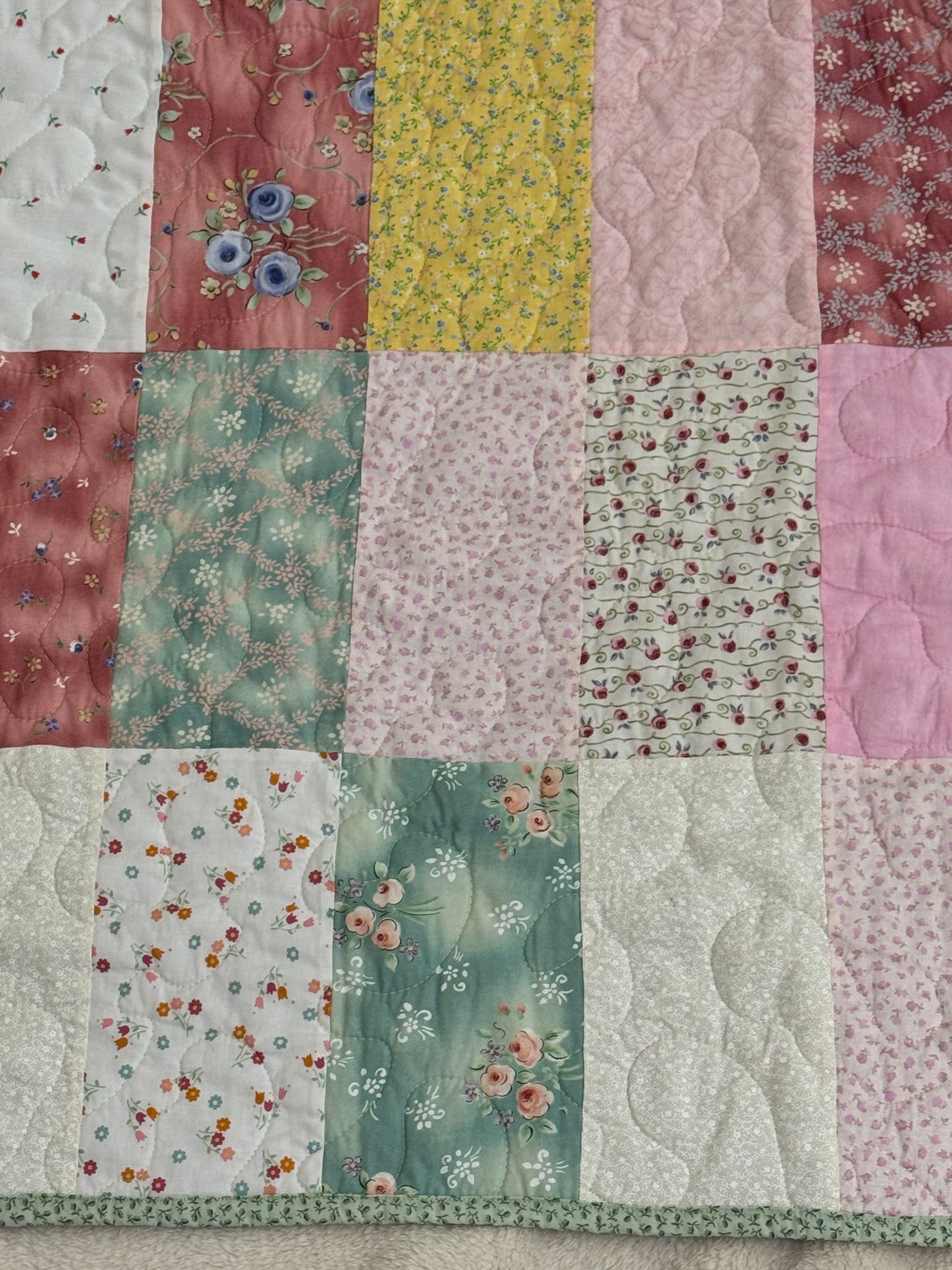 Checkered Pastels Lap Quilt